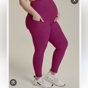 Spacedye Love the Bump Maternity pocket Midi Legging purple
